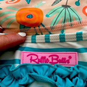 NWT Baby girl Ruffle Butts 2-piece 3-6mos
